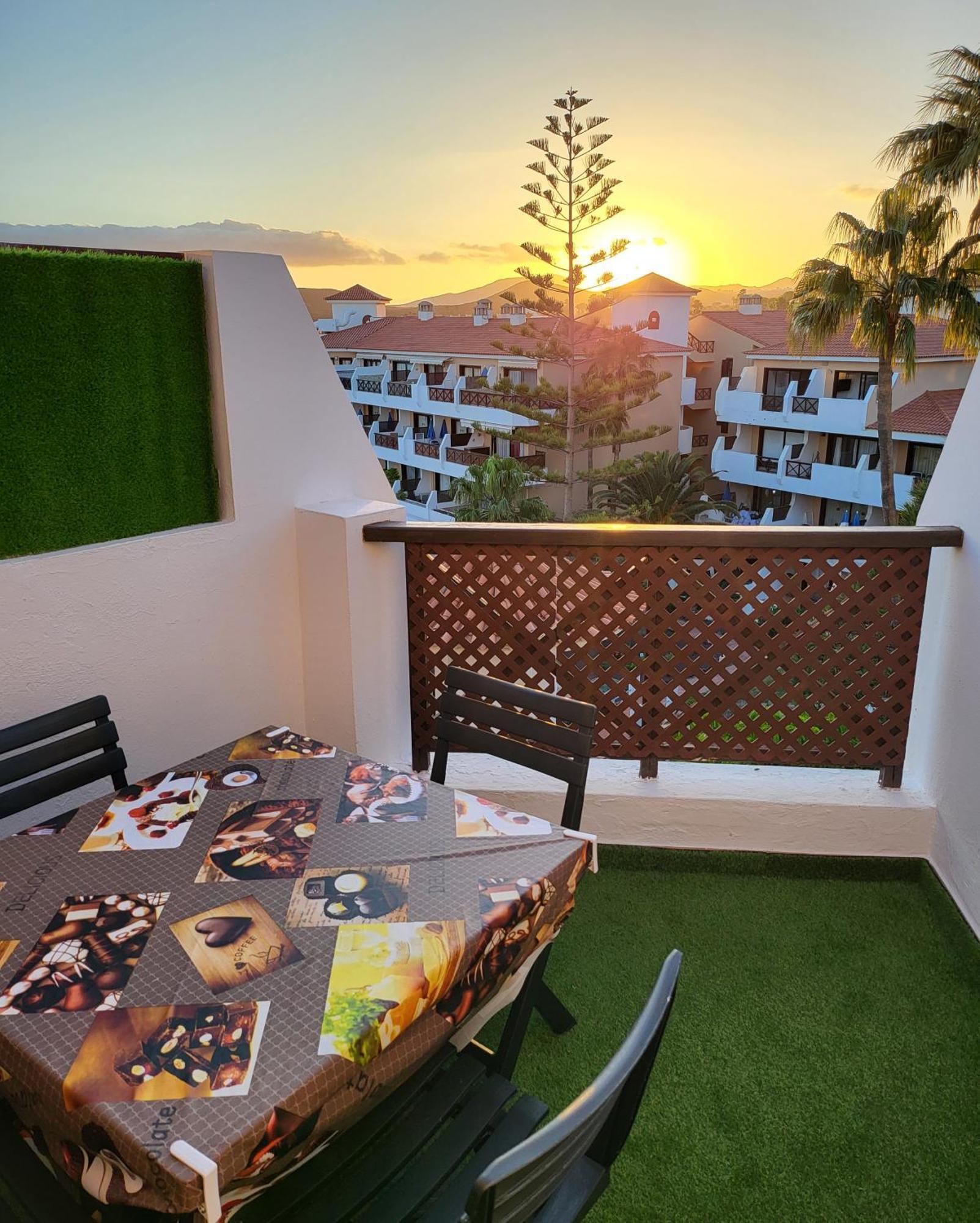 Апартаменти Moderno Y Luminoso Atico Con Vistas Y Piscina Сан-Мігель-де-Абона Екстер'єр фото
