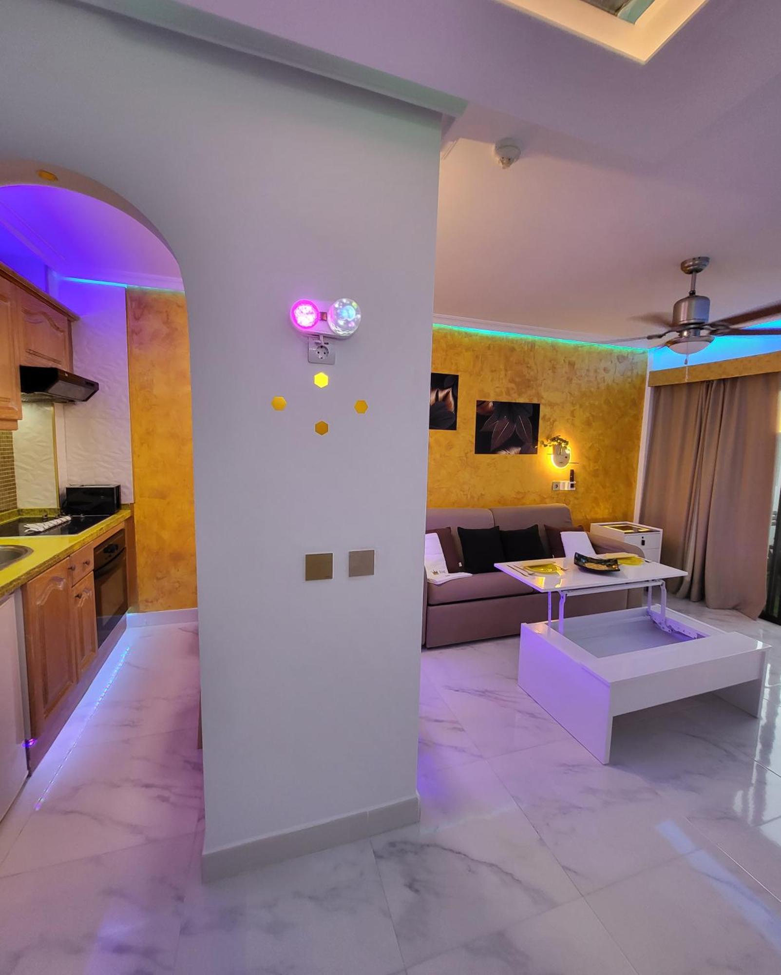 Апартаменти Moderno Y Luminoso Atico Con Vistas Y Piscina Сан-Мігель-де-Абона Екстер'єр фото